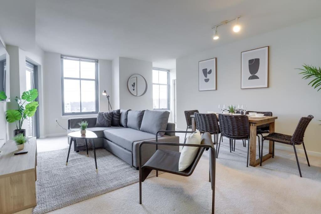 Fantastic 2 Bedroom Condo At Pentagon City أرلنغتون المظهر الخارجي الصورة