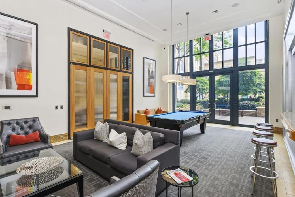 Fantastic 2 Bedroom Condo At Pentagon City أرلنغتون المظهر الخارجي الصورة