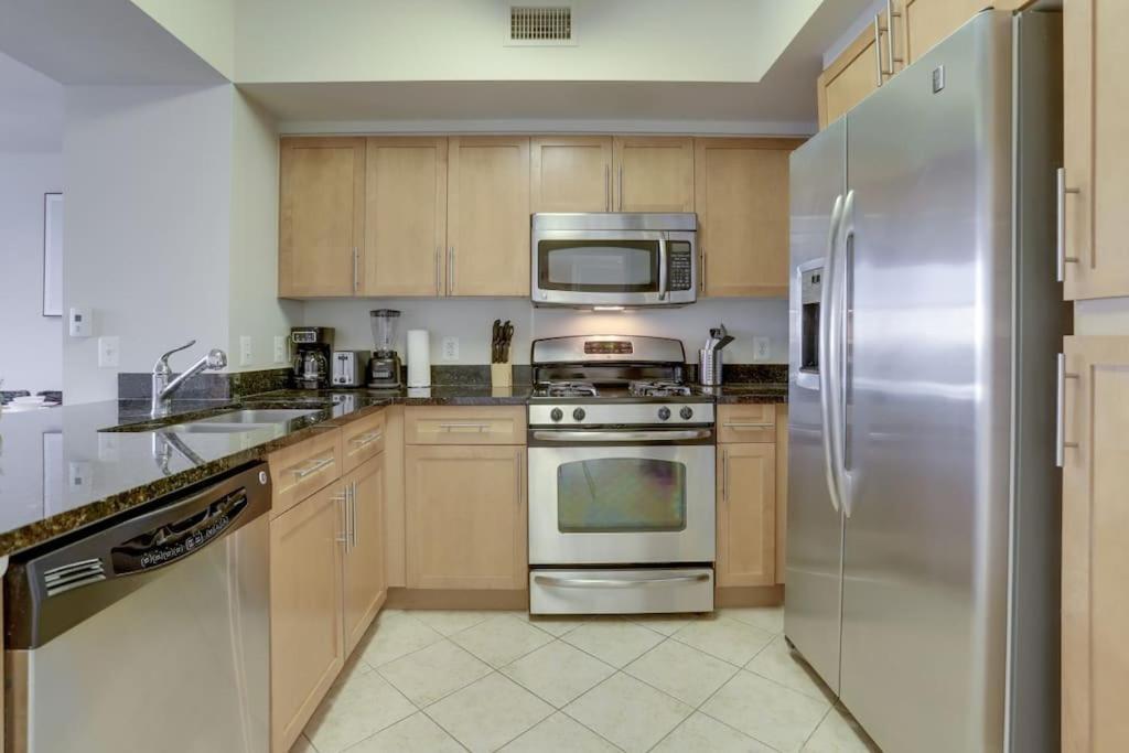 Fantastic 2 Bedroom Condo At Pentagon City أرلنغتون المظهر الخارجي الصورة