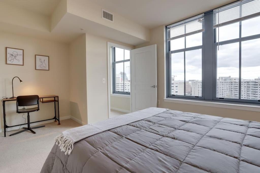 Fantastic 2 Bedroom Condo At Pentagon City أرلنغتون المظهر الخارجي الصورة